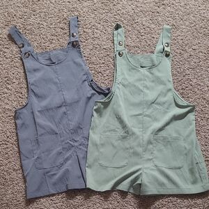 Choove Women's Romper Overalls In Green and Gray Size Small